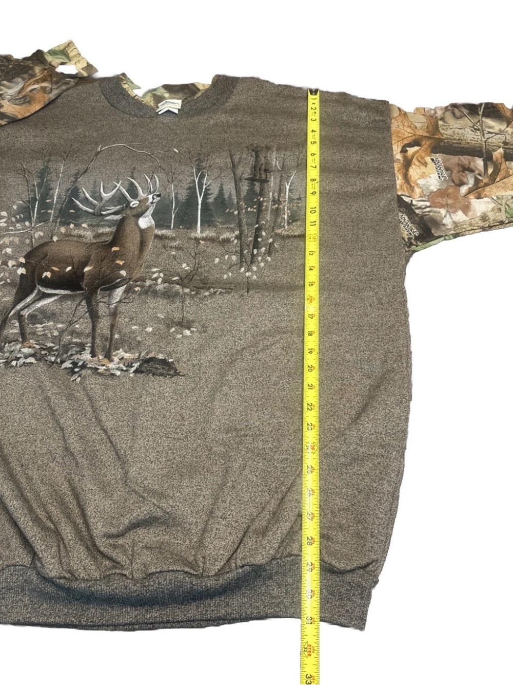 Vintage Artisans Mens XXL Deer Forest Graphic Sweatshirt Leaf Camouflage Sleeves - Picture 12 of 13